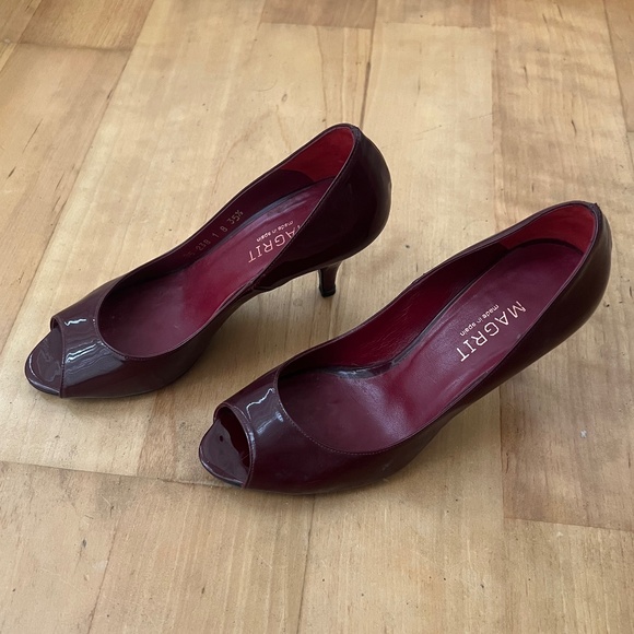 Magrit patent leather peep toe pumps - Picture 3 of 10